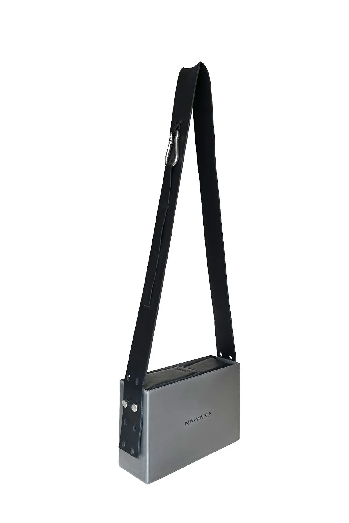 AW23-items-008.jpg