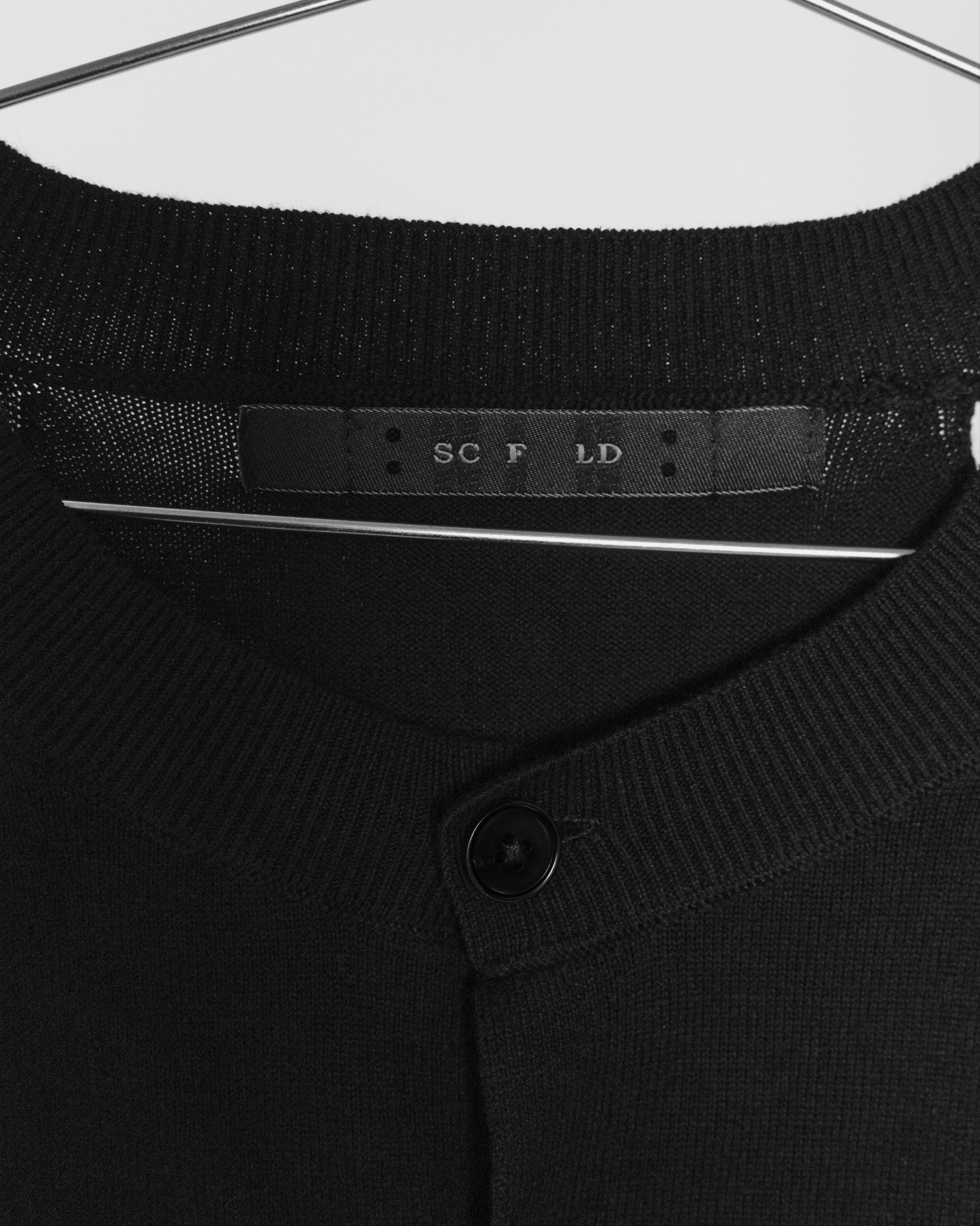 DETAIL_CARDIGAN_1.jpg
