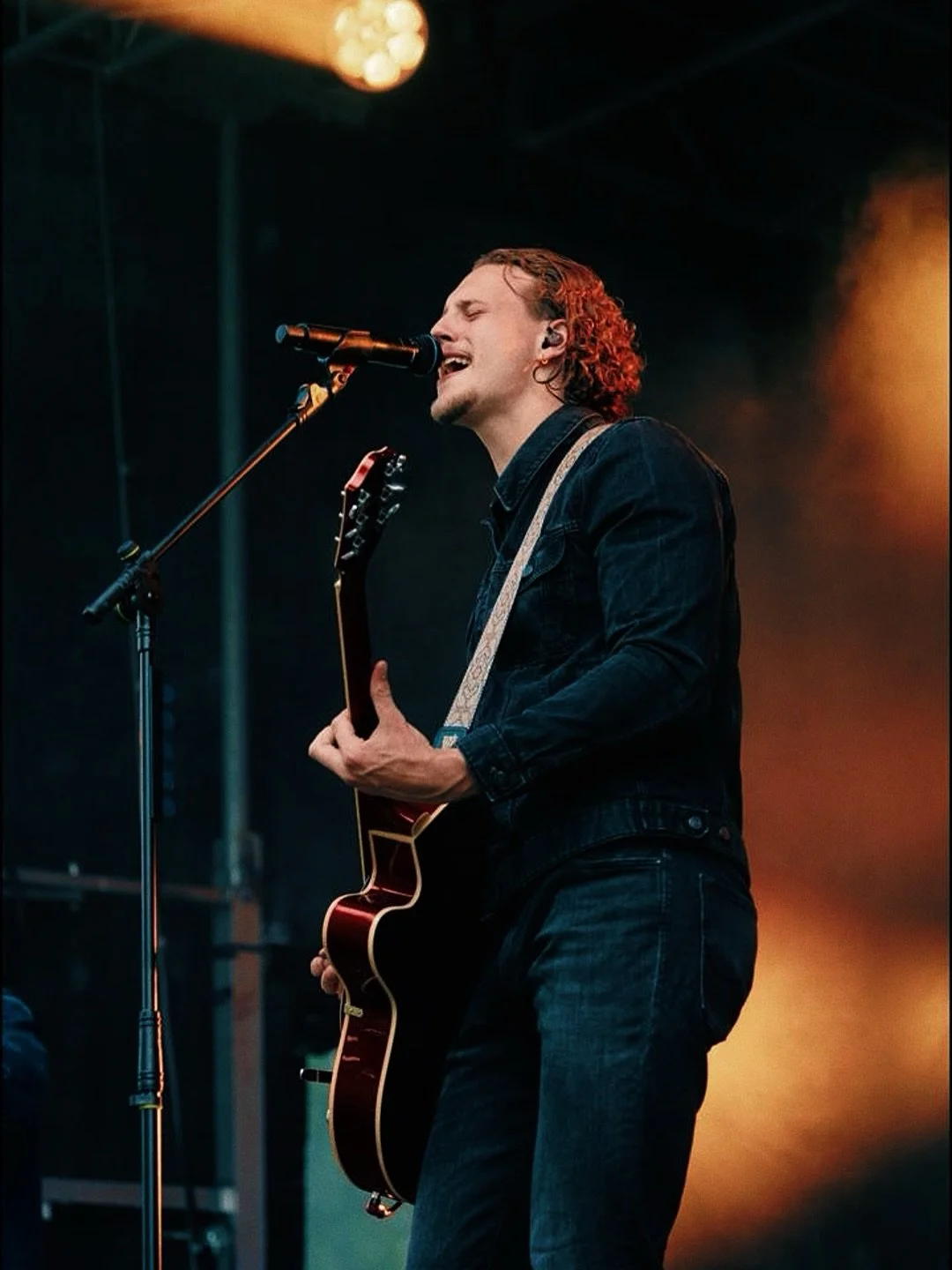 Maybe not the summer weather we ordered, but a great night all the same 🧡

Thanks to everyone who stopped by our set at @pluggedfestival and spent the evening with us despite the clouds.

See you at the next show 🔥

📸 @pyt_le_nobel