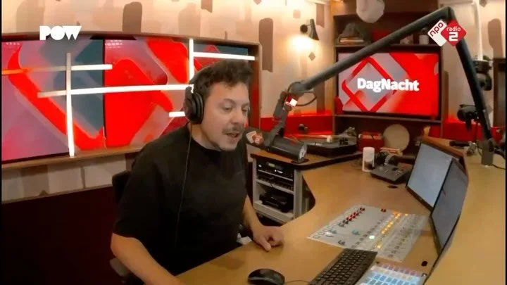 100% OF THE VOTES FOR RUNNING‼️

This morning at 5:30 we were live on NPO Radio 2 with semdestem during DagNacht for FIRST PLAY. In this segment, an artist that has never been played on Radio 2 gets a shot at national radio. Listeners hear 30 seconds