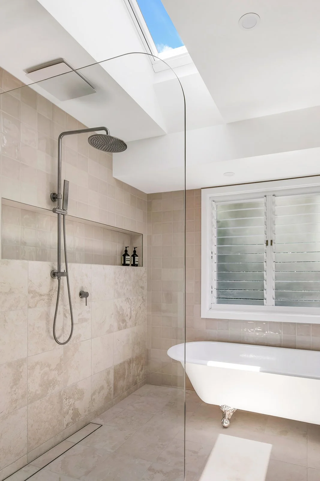 Family Bathroom -4.jpg