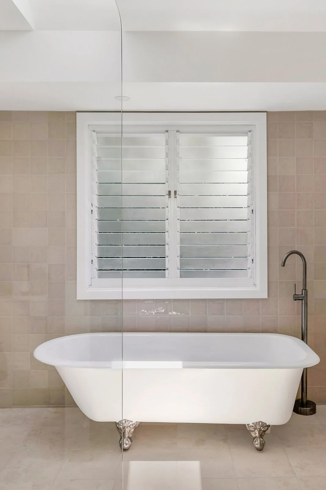Family Bathroom -3.jpg