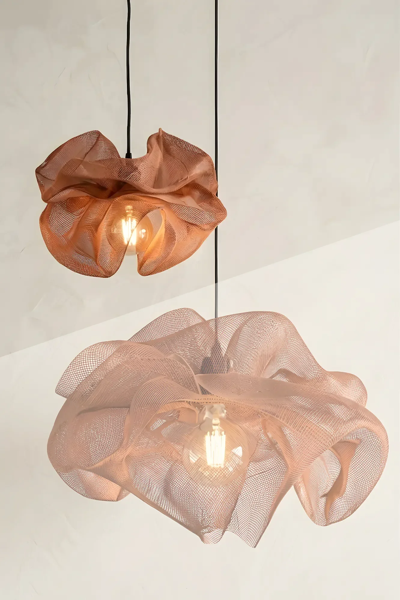 lampe-tulle-suspension-design-cajoa-terracotta-petit.webp