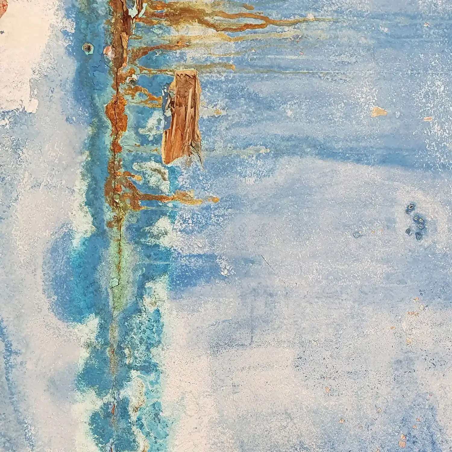 murmure-salin-bleu-azur-texture-coque-bateau-detail.webp