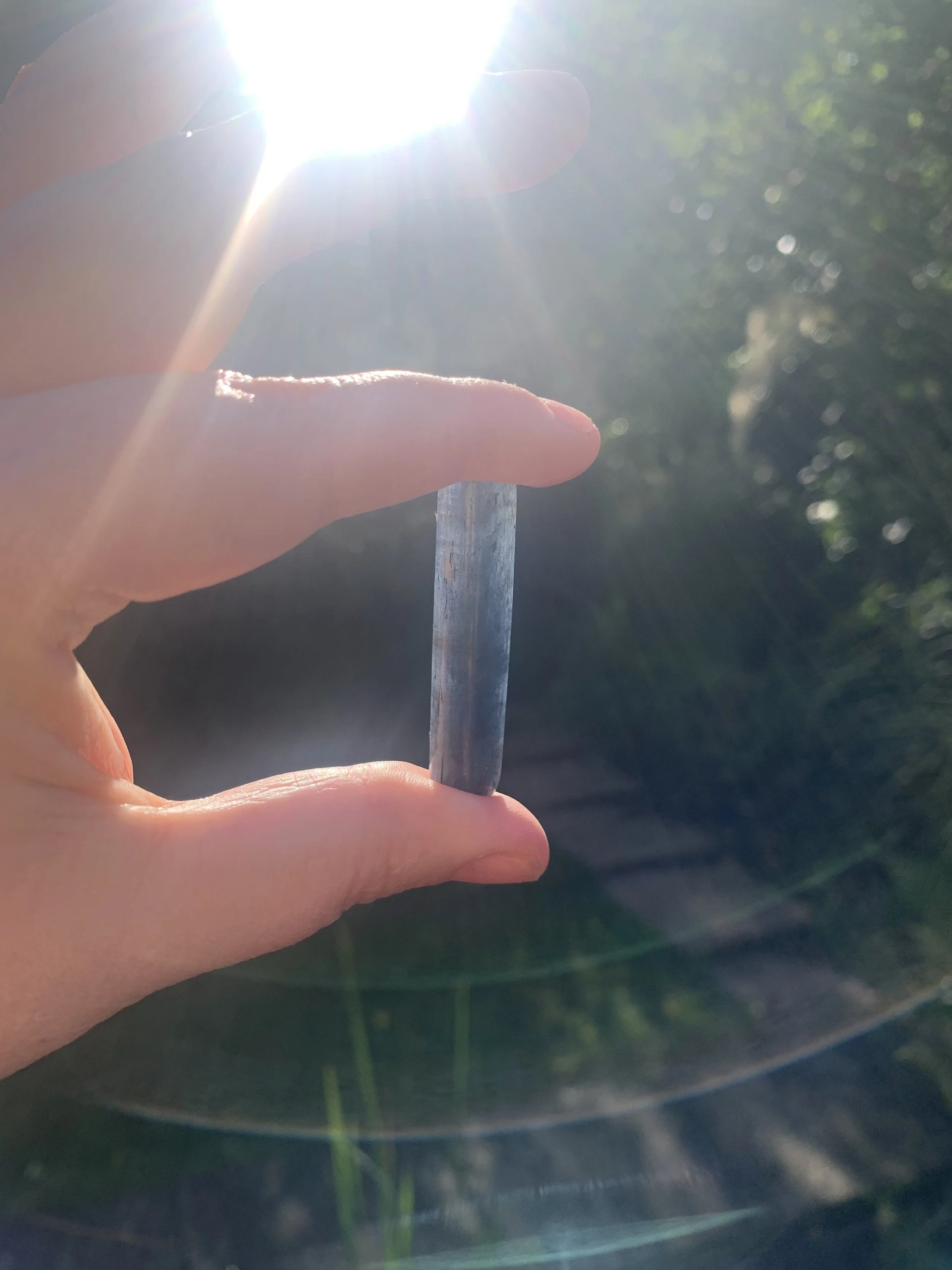 The Psychic Tuning Fork: Polished Blue Kyanite Rod (12g)