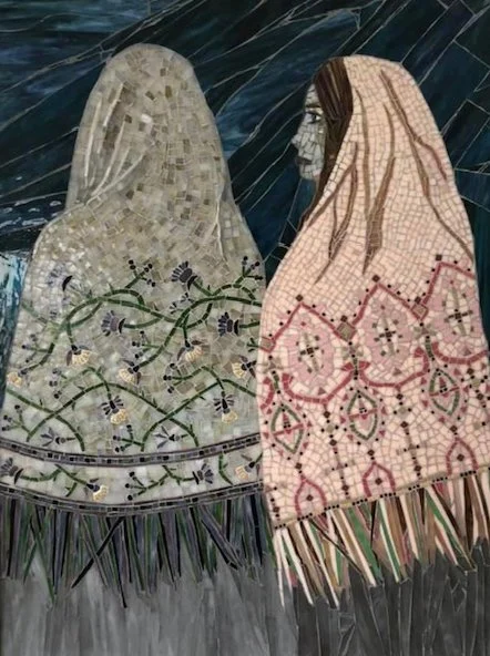 Seál/Women in Shawls