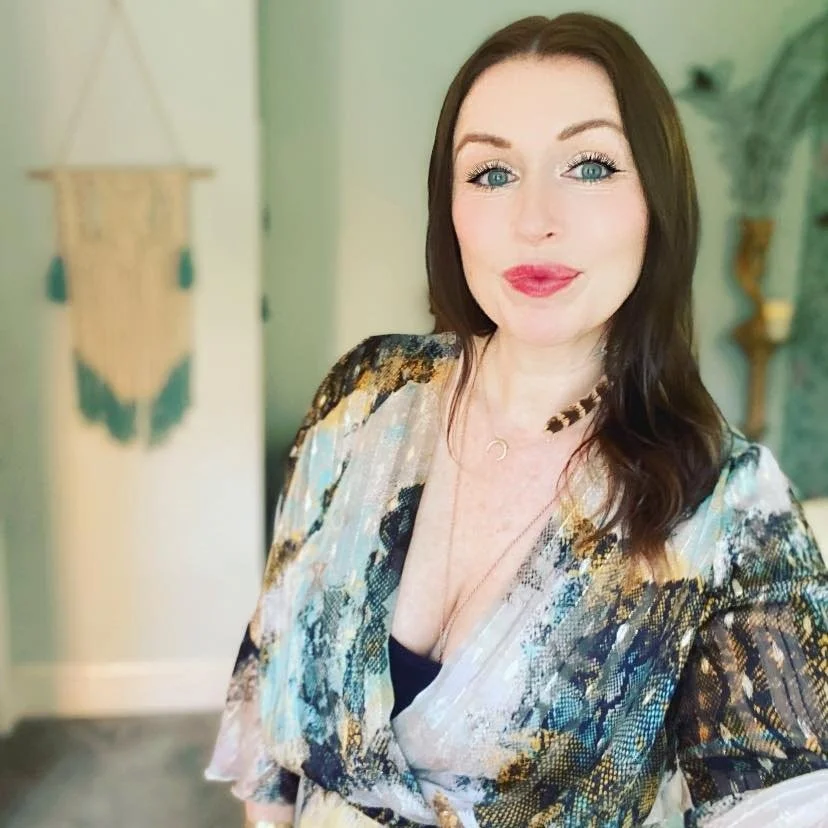 7 Truths that someone could have told the younger, confused, insecure and struggling version of me that would have made *all* the difference… 