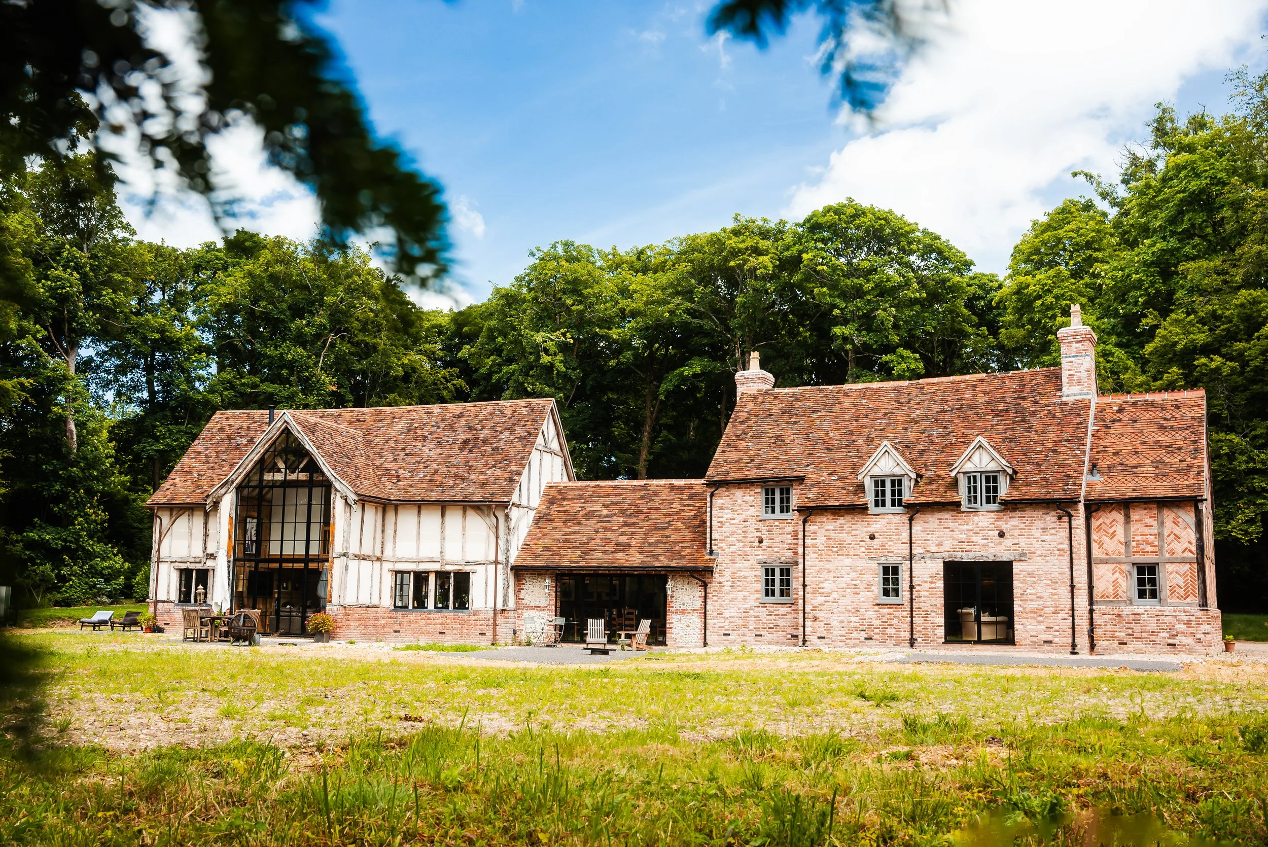 1. New Build with 17th Century Barn