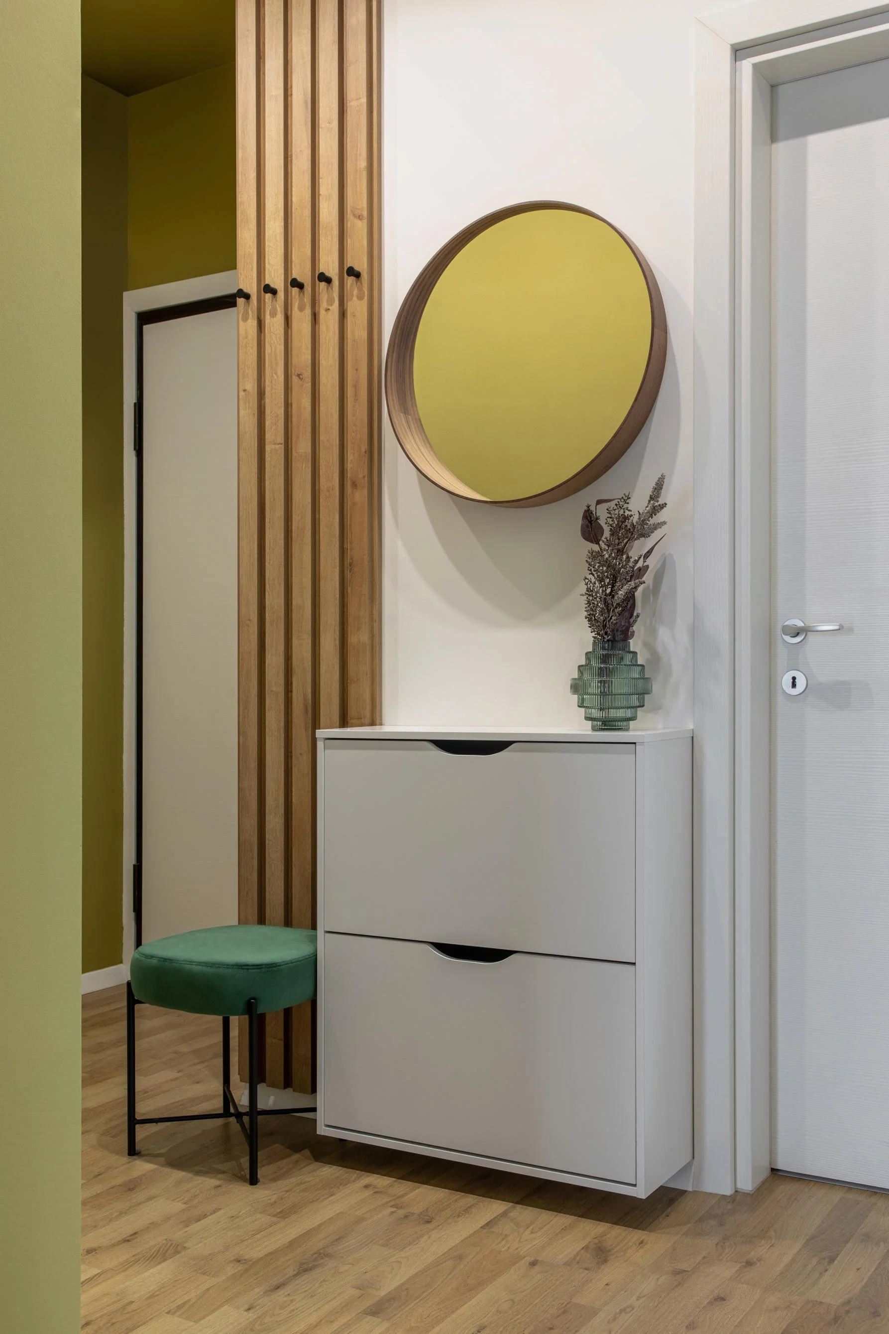 Apartament Bucuresti scandinav influente industriale Prisaca Dornei  (1).jpg