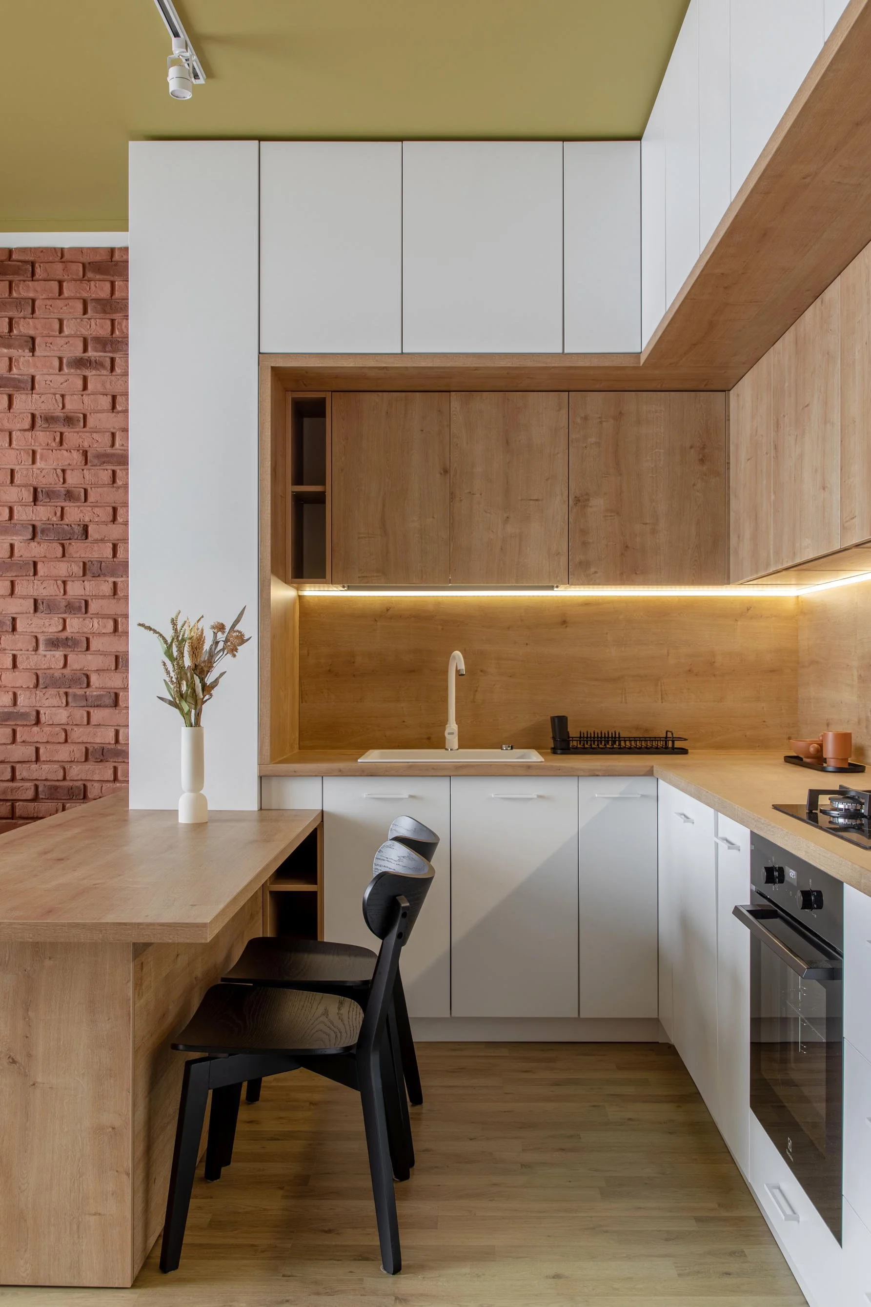 Apartament Bucuresti scandinav influente industriale Prisaca Dornei  (16).jpg
