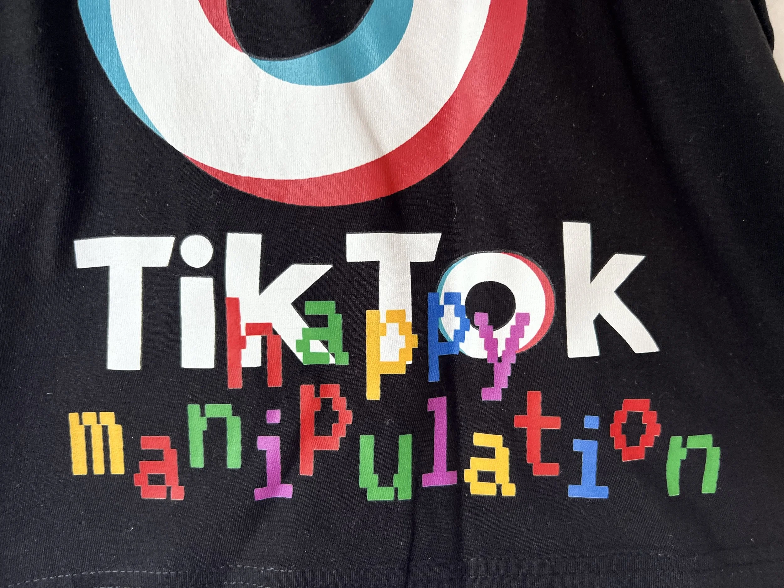 TikTok Kinder-Shirt 3.jpg