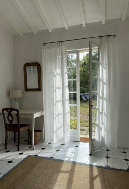 Vine House - Room One