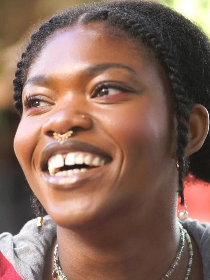 Bienvenue BABY SHARON !

Avec son premier EP Melo Wo, sorti en juin, @babysharonmusique signe un v&eacute;ritable manifeste. Cinq chansons dans lesquelles elle embrasse ses failles comme ses joies, port&eacute;e par une &eacute;nergie brute, lumineus