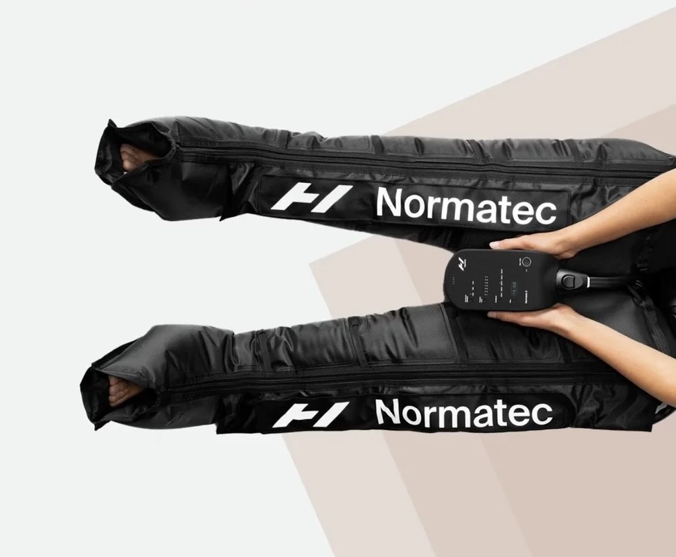 Compression therapy boots for circulation and muscle recovery