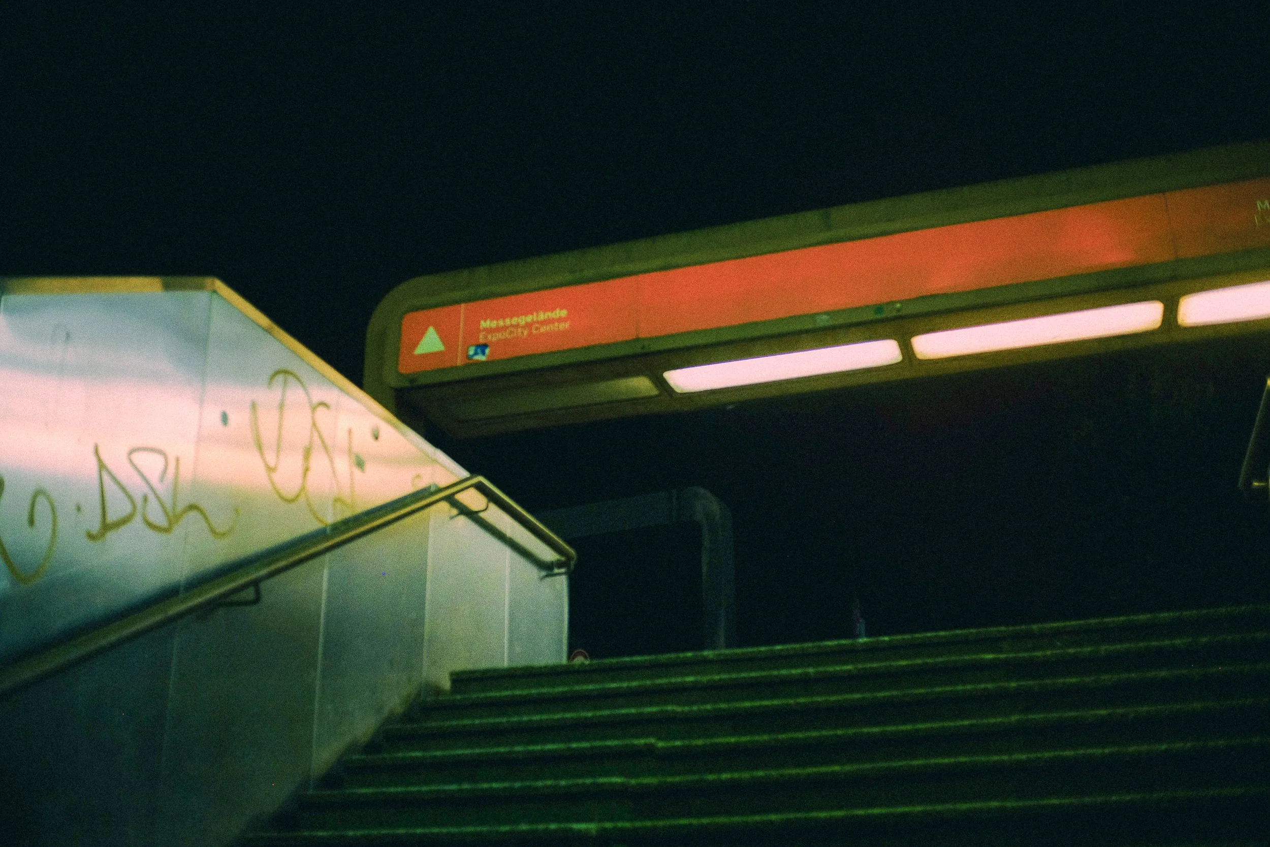 train-187 (7).jpg