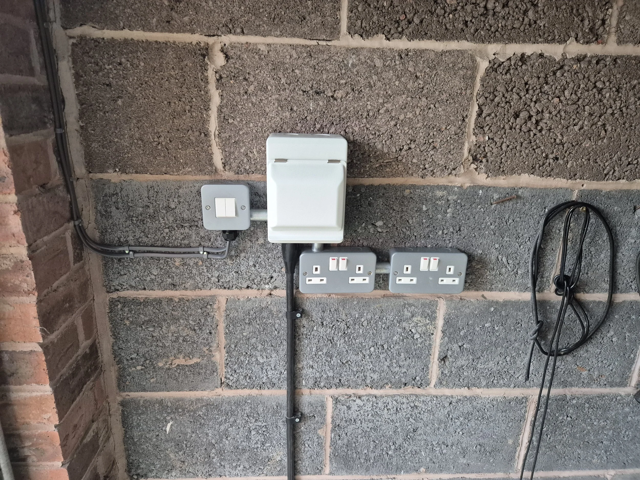 Lighting & Garage Power, Darcy Lever