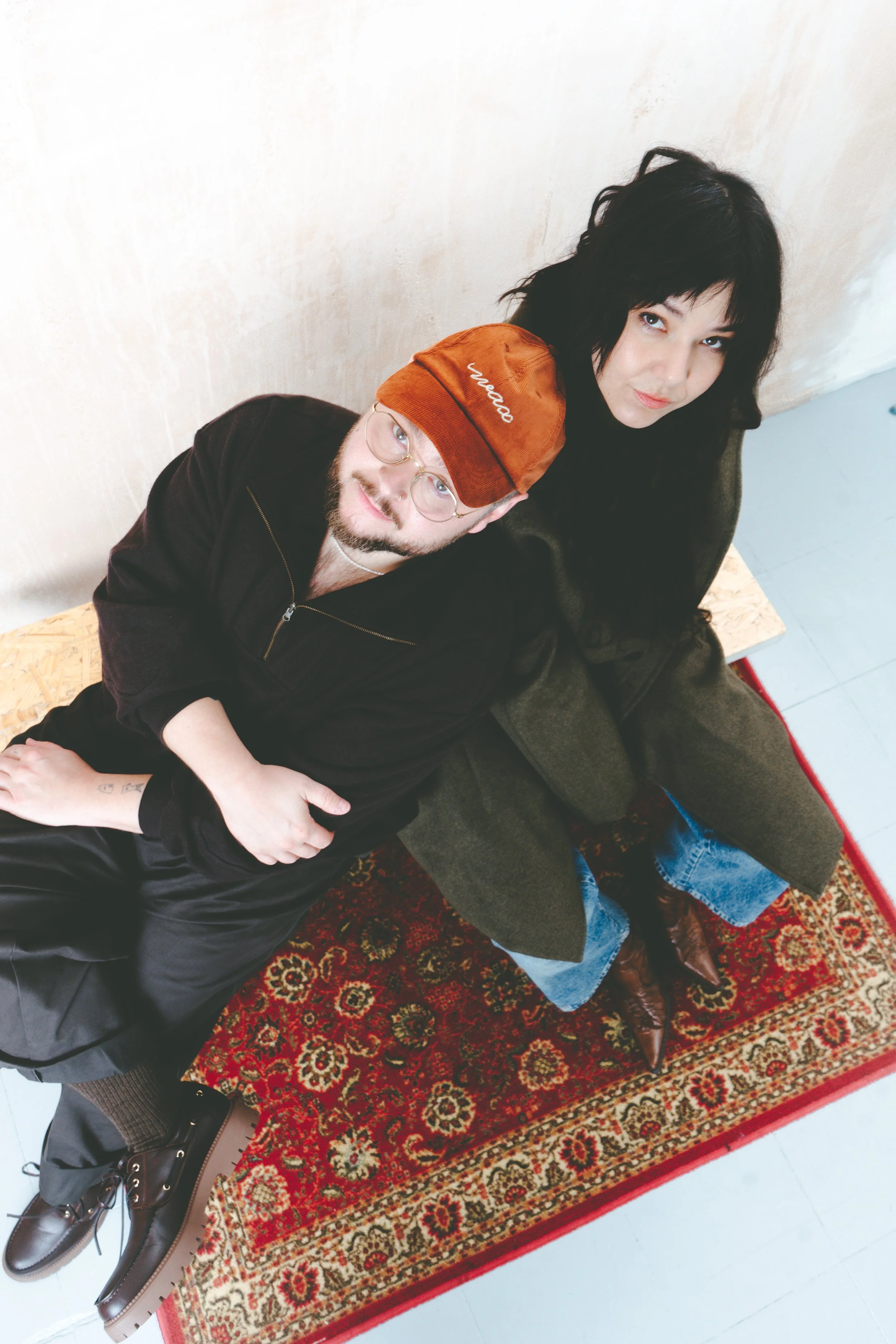   Image above - Nanna Wears: Jumper -Peregrine, Jeans- Guess, Coat - All saints, Boots - Stylists own Raggi Wears: Hat - Wax, Jumper - Gander, Trousers and shoes -Stylists own  