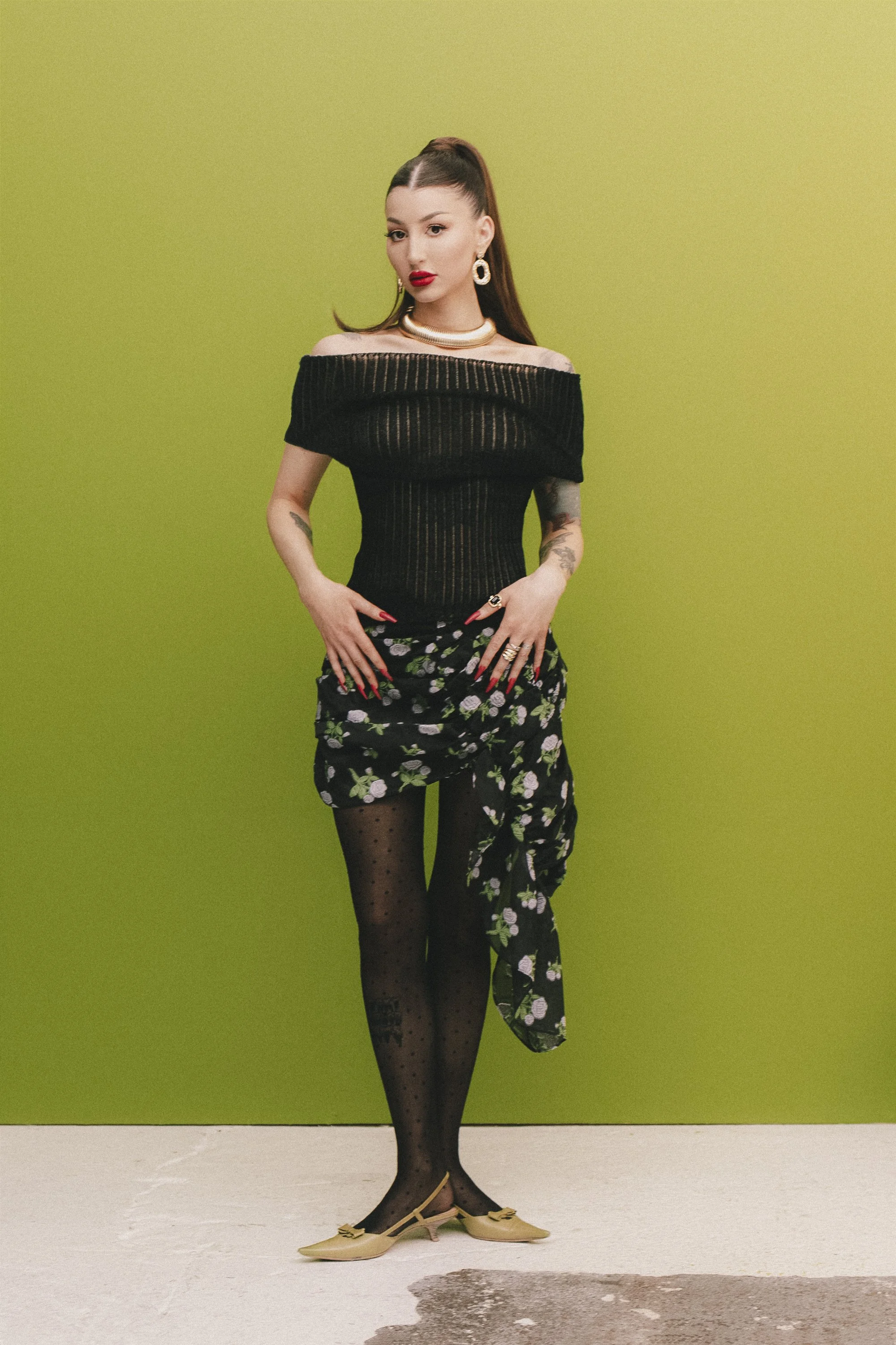   Images Above, Eve-Lily wears: Skirt: Yuhan Wang, Top: A.Roege Hove, Tights: Les Belles, Gloves: Yuhan Wang  