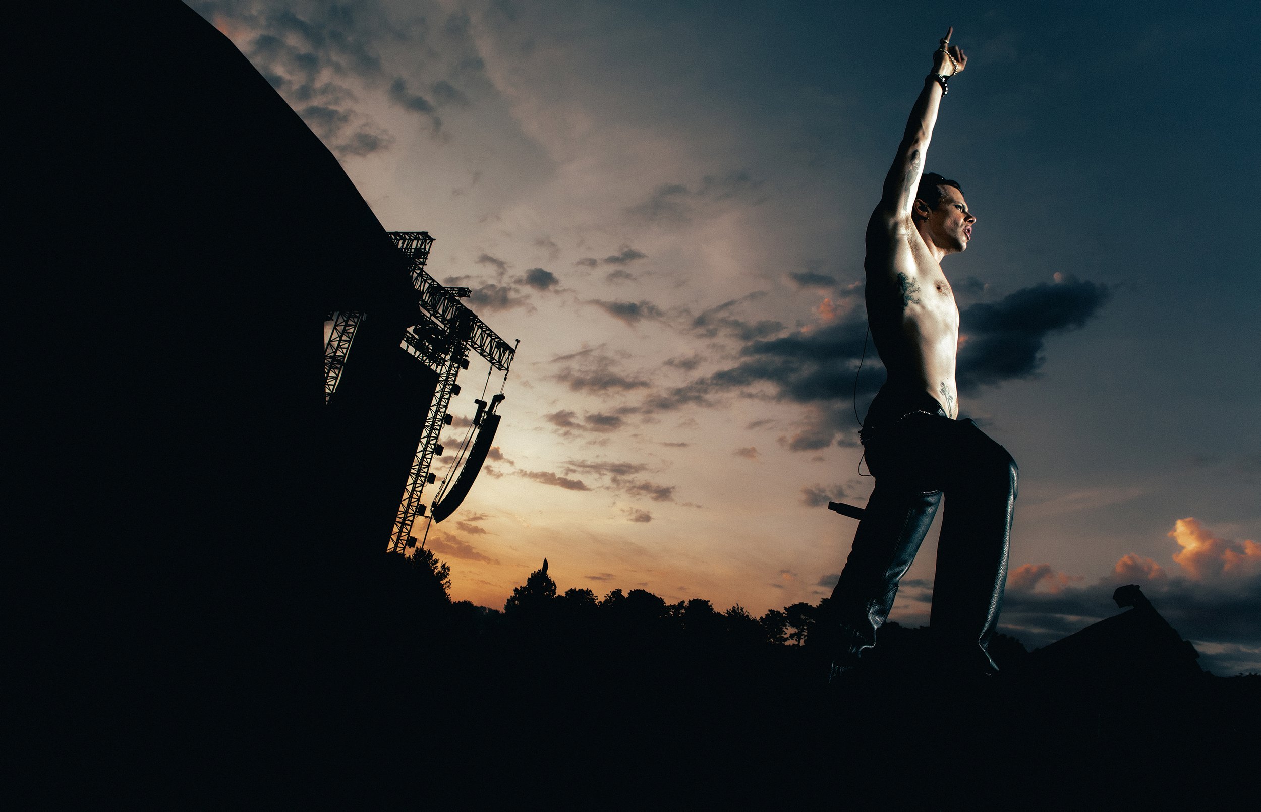   Images By: Charles Barclay Harris  