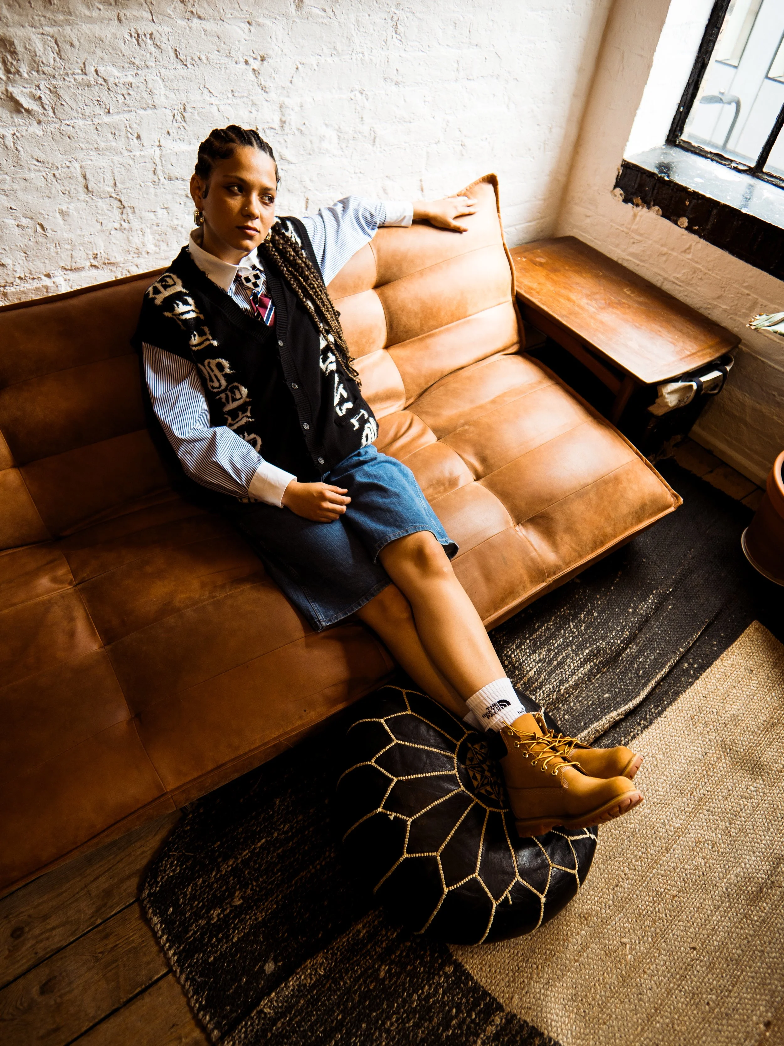   Images Above, JayaHadADream wears: Shirt: Sandro, Vest: All Saints, Shorts: Wrangler, Tie: MAISON LUMIERE, Earrings: Lag World, Socks: North Face, Boots: Timberland  