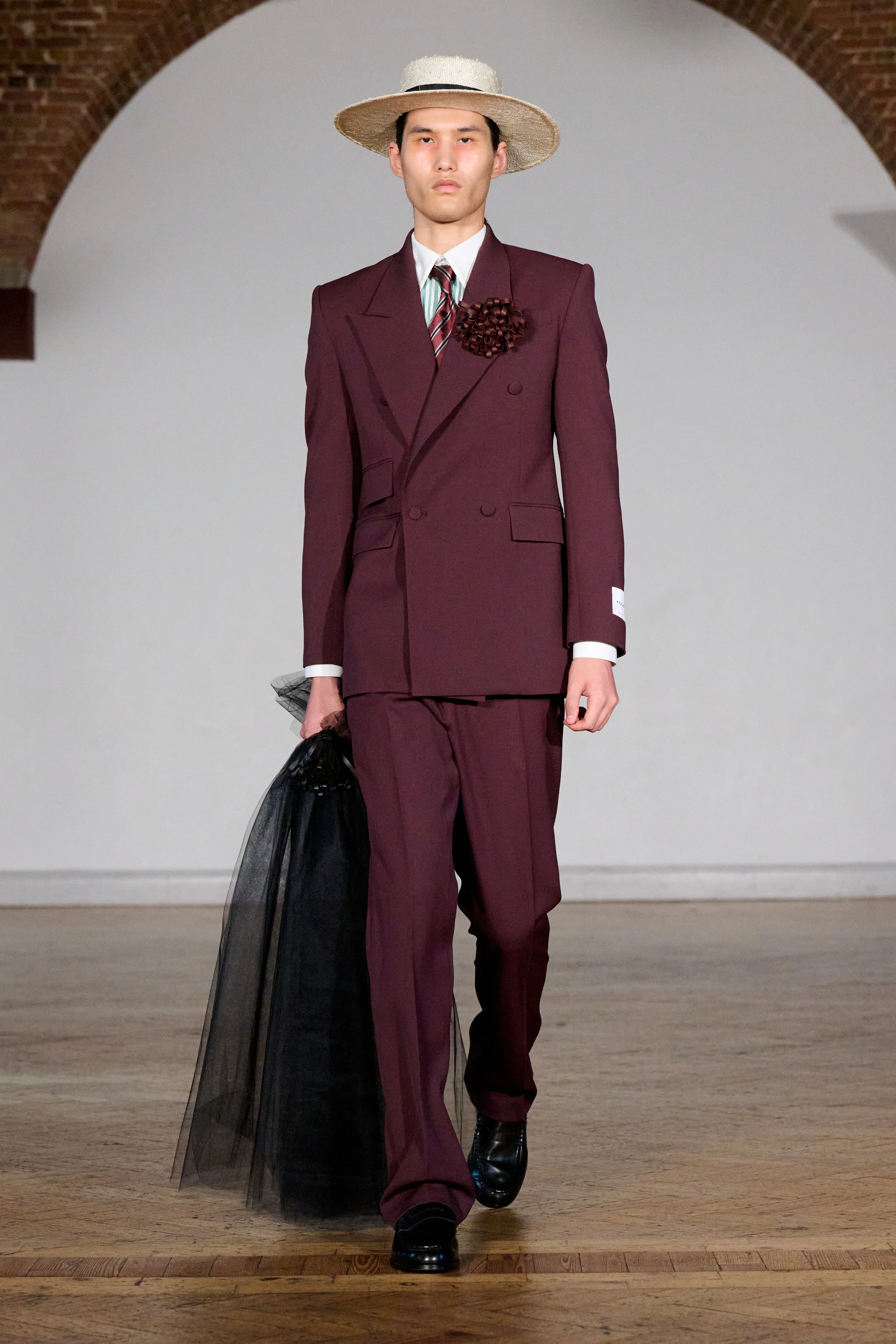 Kyle Ho SS27 Look 022.jpg