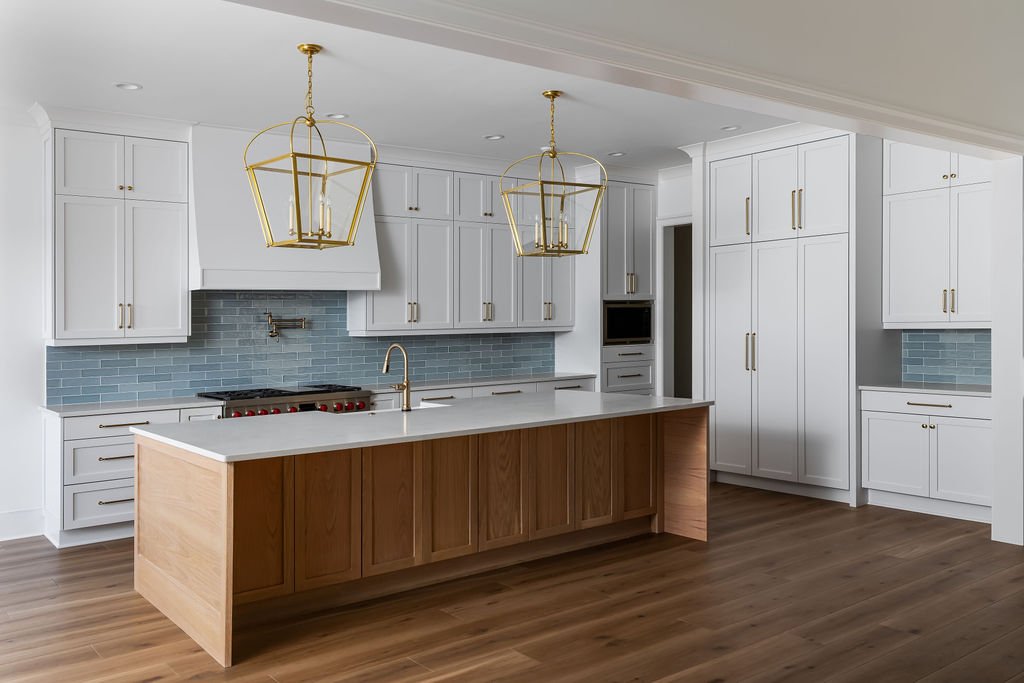 1559BayouSittonCustomHomes-14.jpg