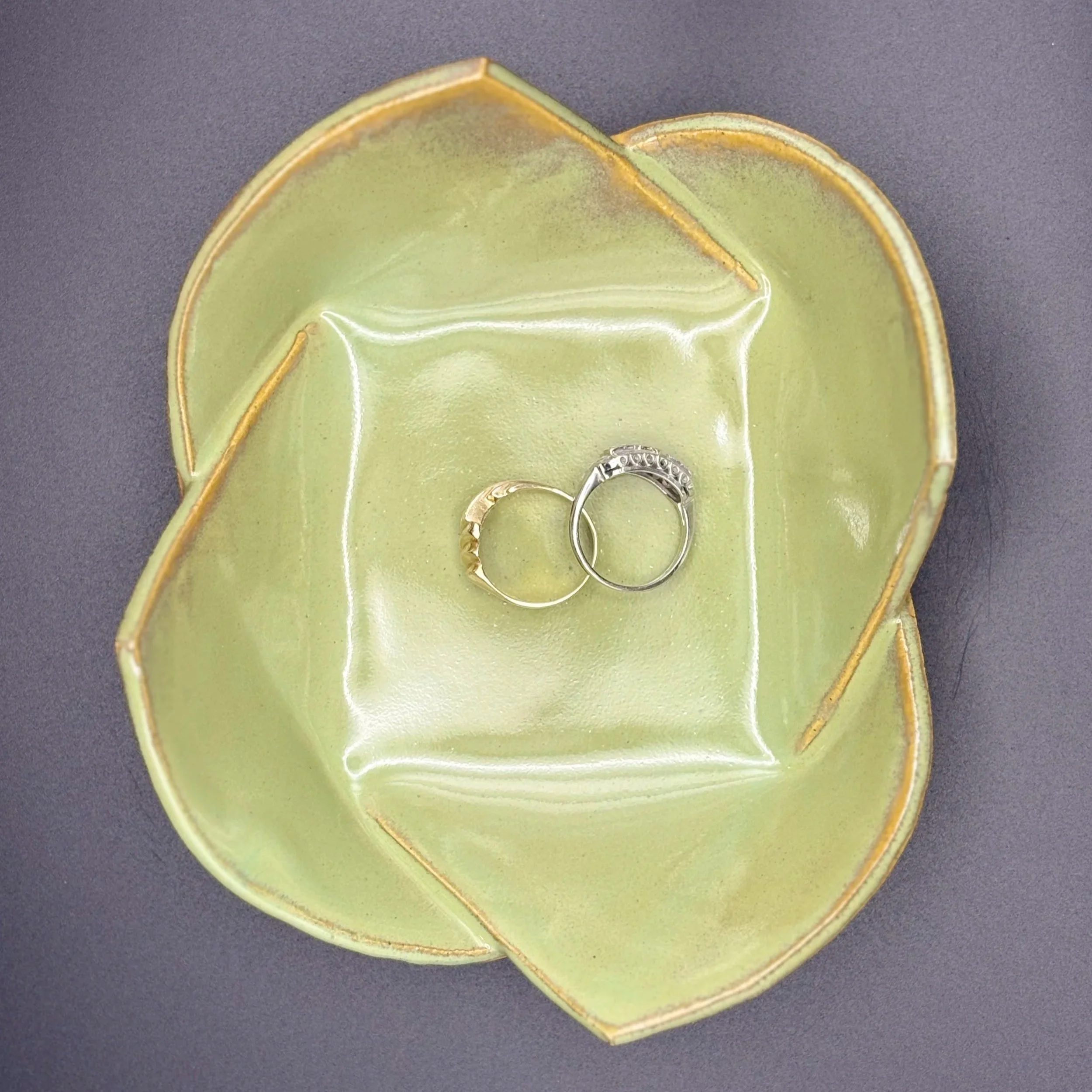 Four Petal Catch-All Dish