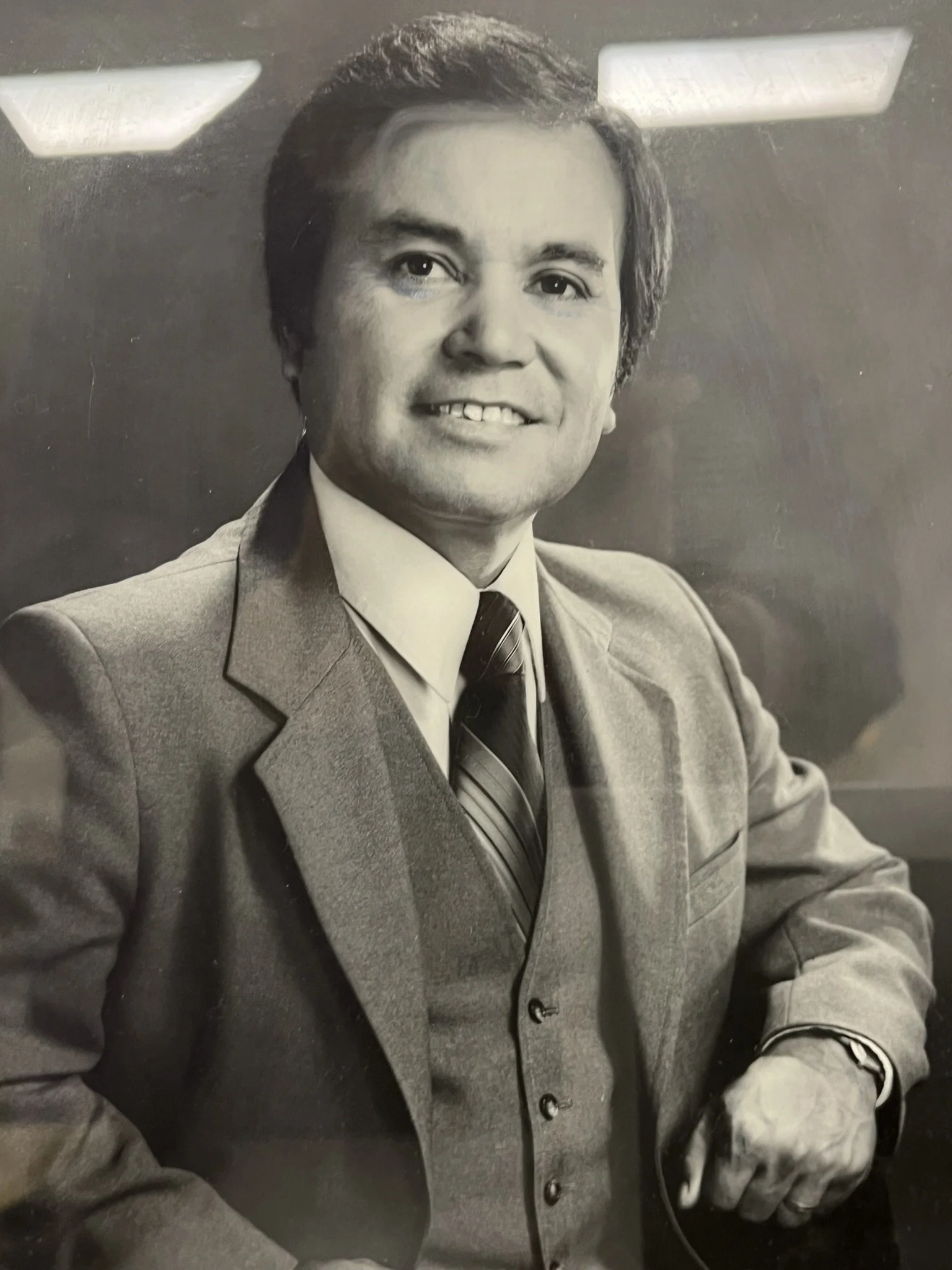 Bob Aguilar in suit.JPEG