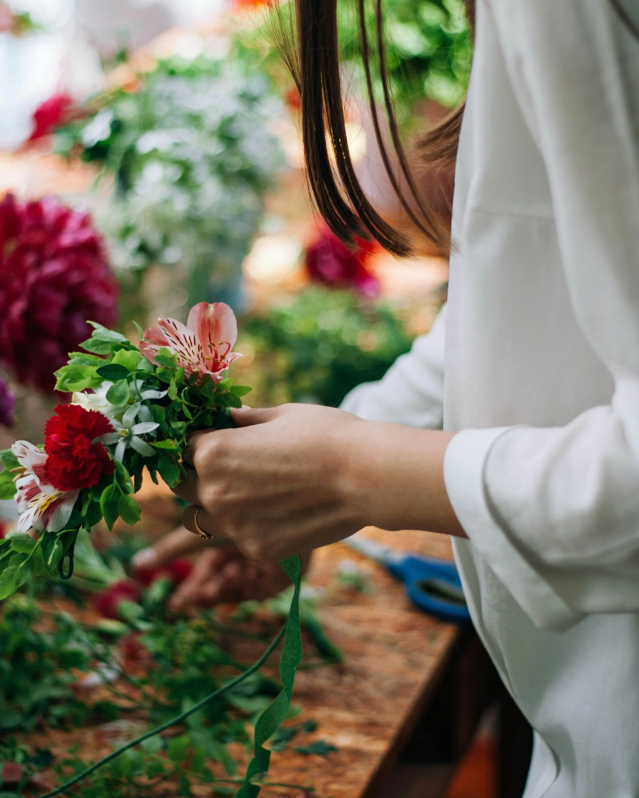 There&rsquo;s something lovely about coming together. ✨

A reason to leave the house, meet someone new, make something, discover somewhere lovely &mdash; or simply spend a little time doing something just for you.

That&rsquo;s what Wonder Social is 