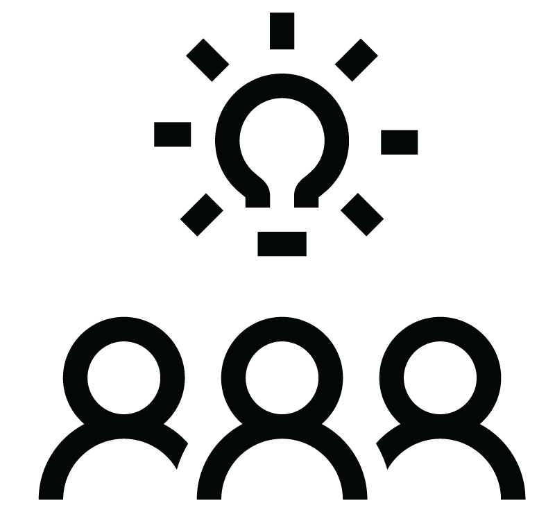 Icon representing group discussion and idea sharing, with a lightbulb and people.