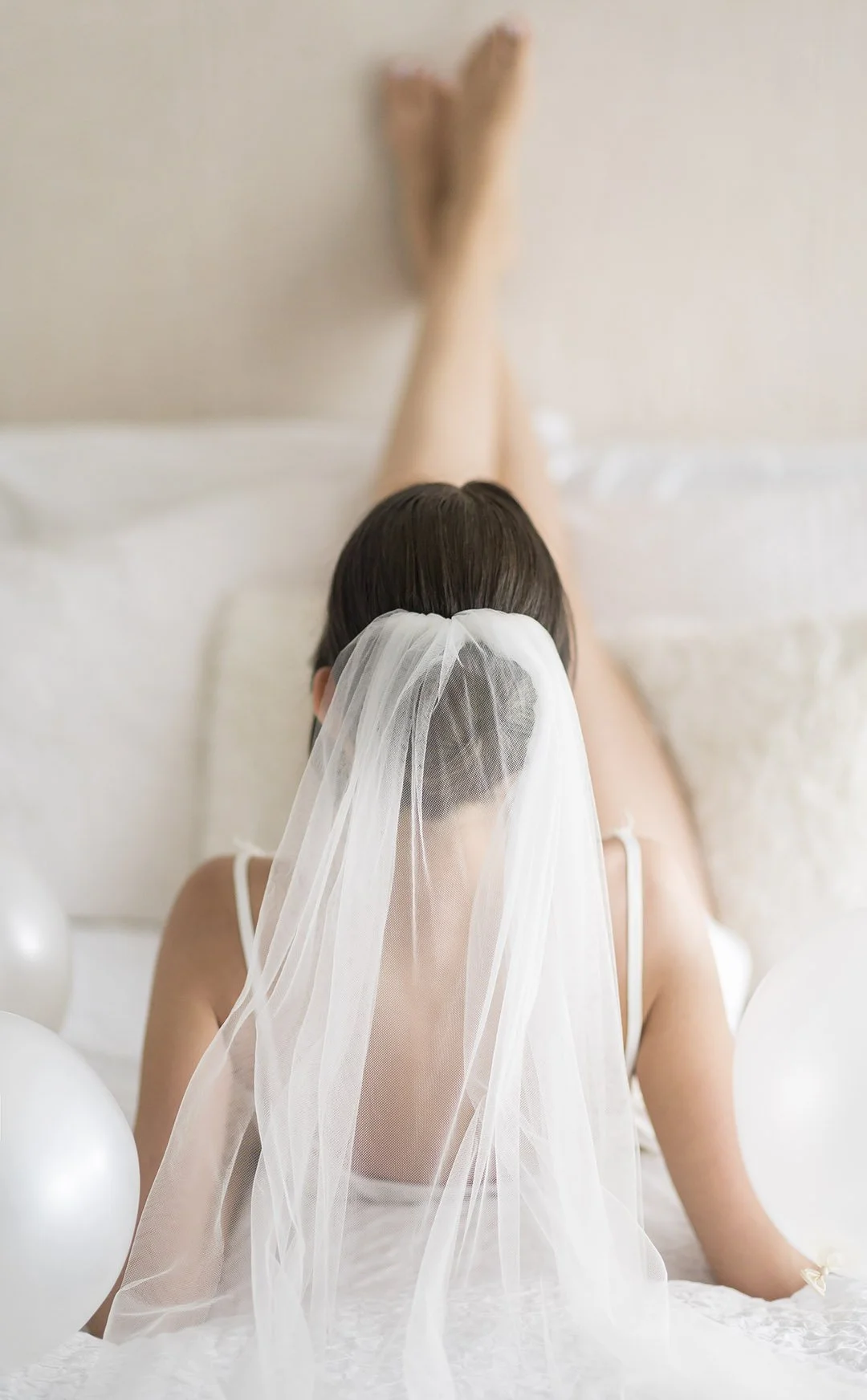 Bride creative getting ready photos