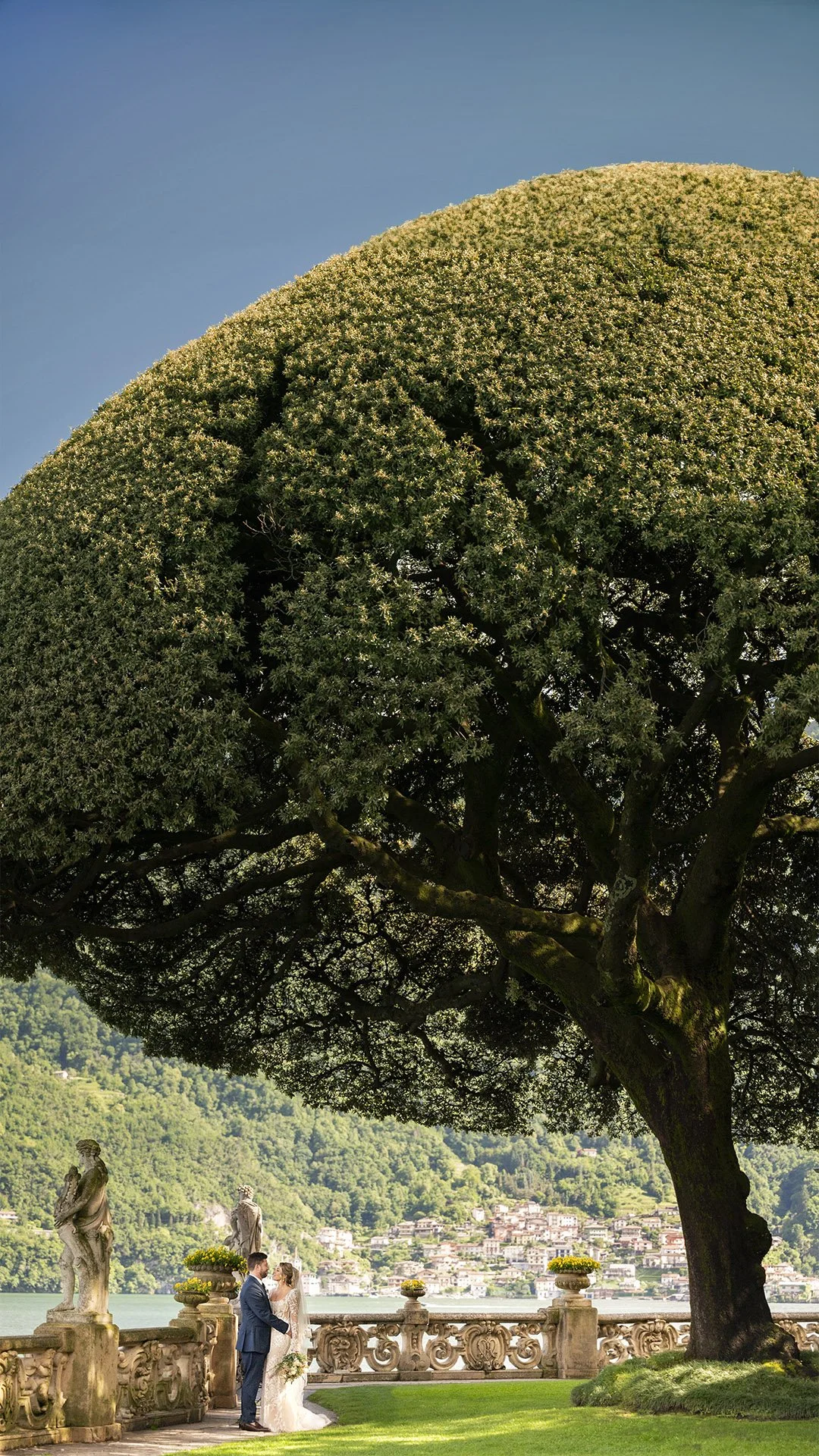 Lake Como Wedding from Toronto