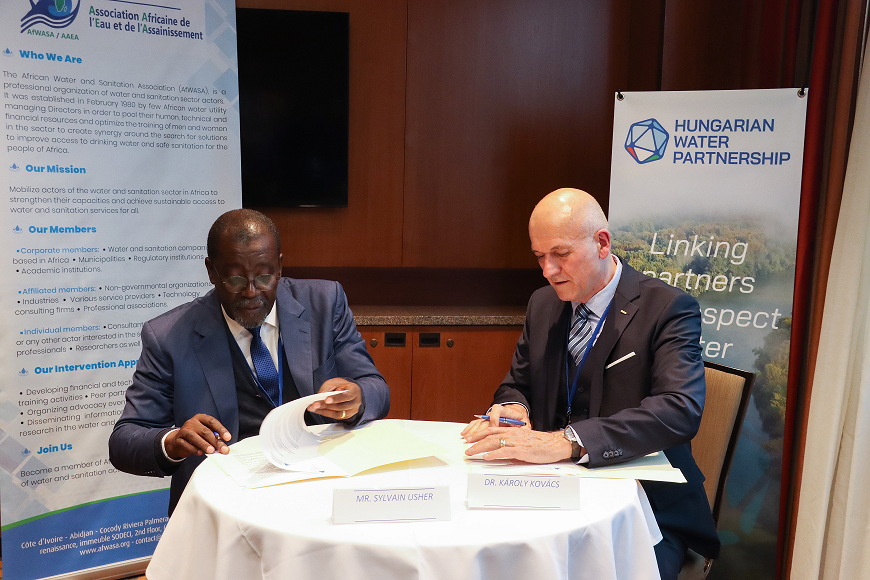 Mou_signing_ceremony.png