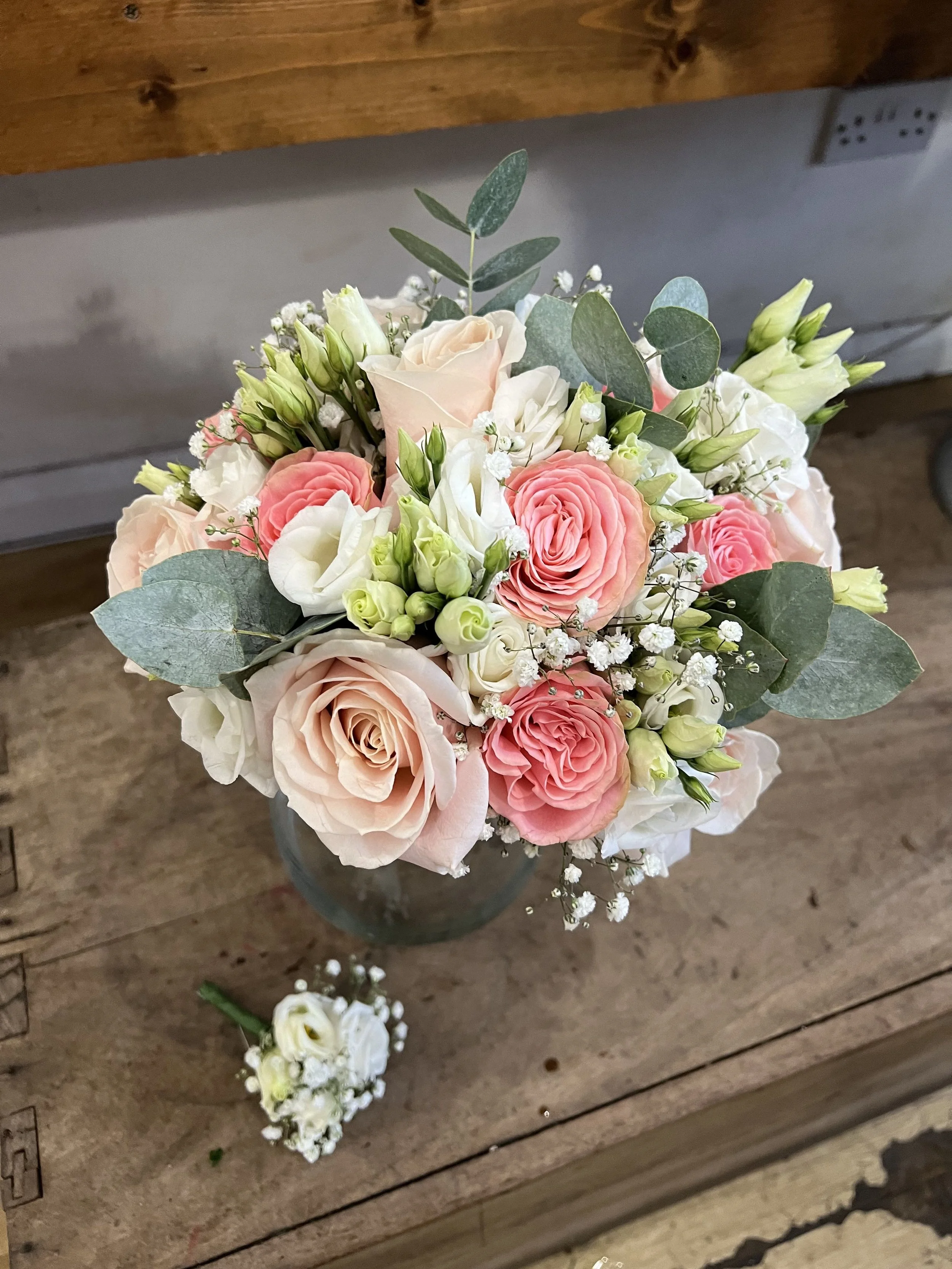 Roses & Lisianthus Bridal Bouquet