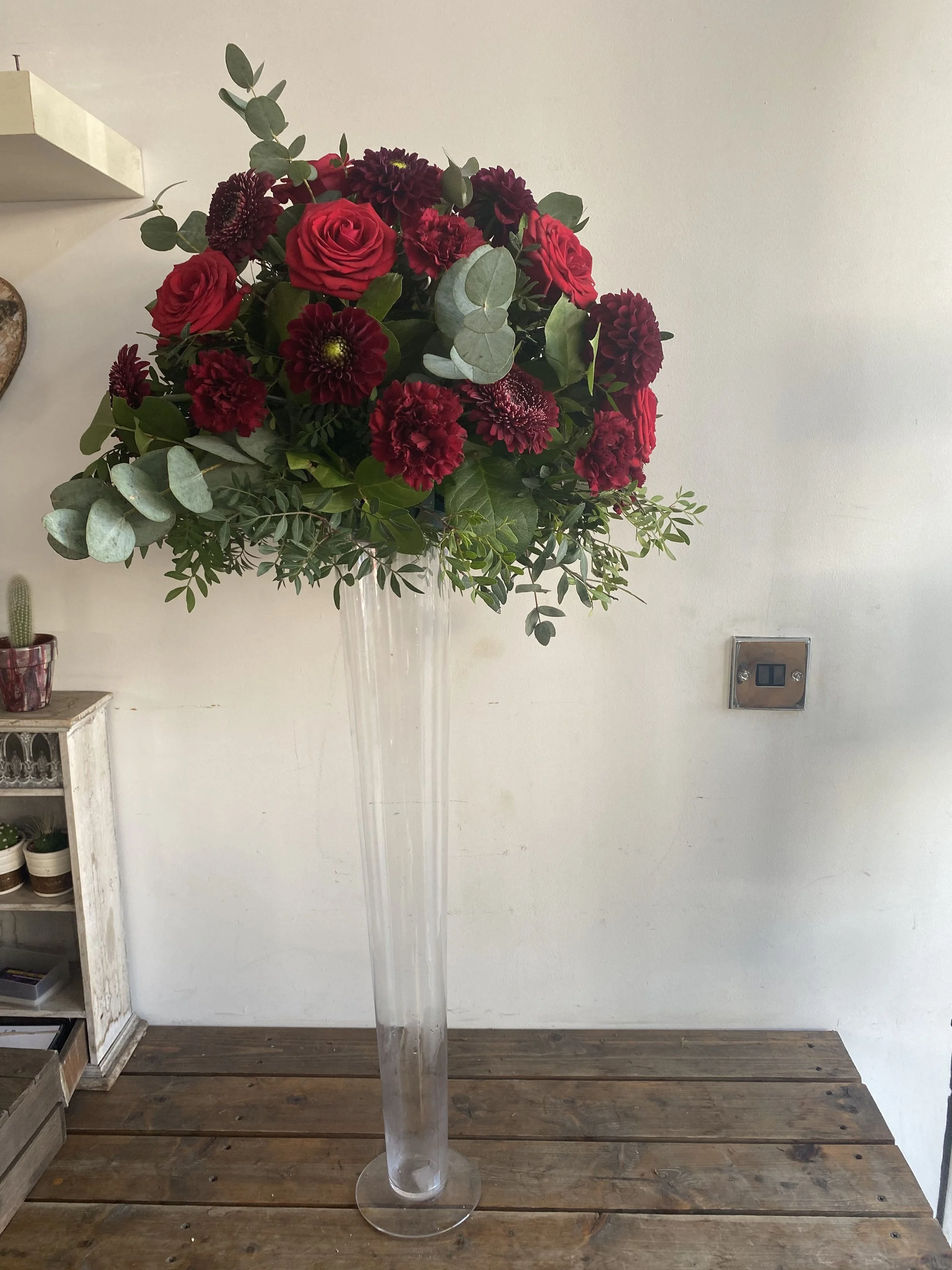 Dalia & Roses Arrangement