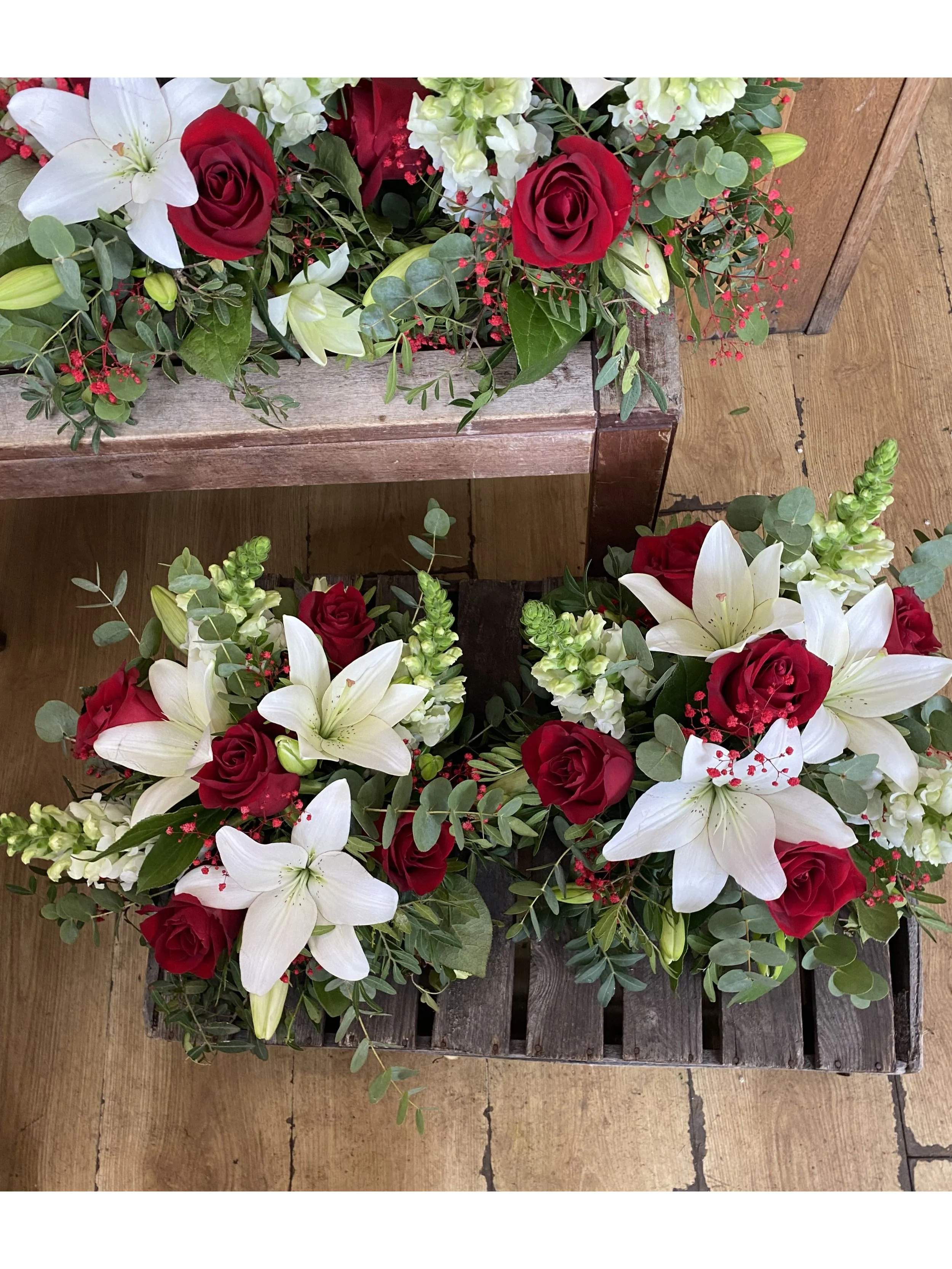Lilies & Roses Table Arrangement