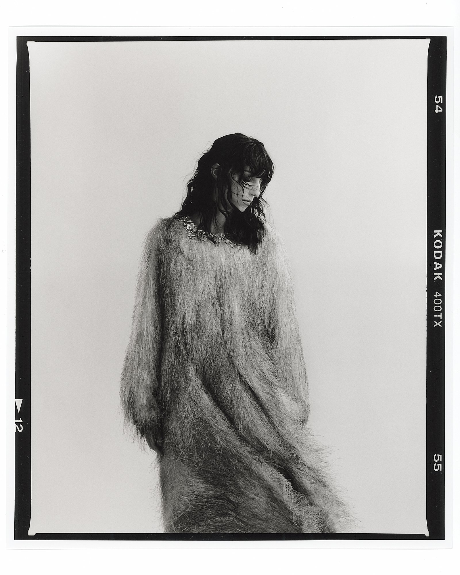 collectiveinterest-guillem-lopez-nicolau-dawn:mia-le-journal-2026- 12.jpg