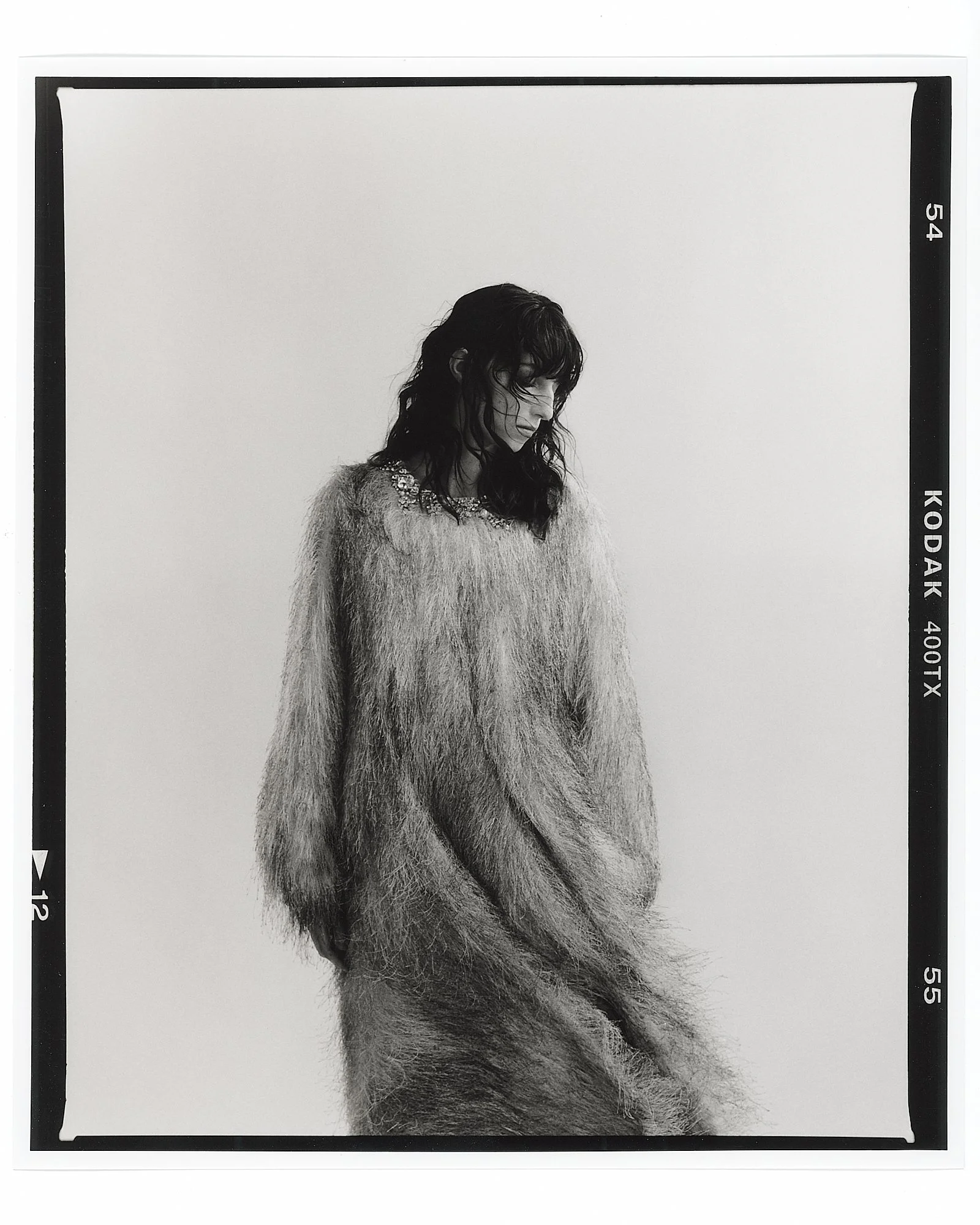 collectiveinterest-guillem-lopez-nicolau-dawn:mia-le-journal-2026- 12.jpg