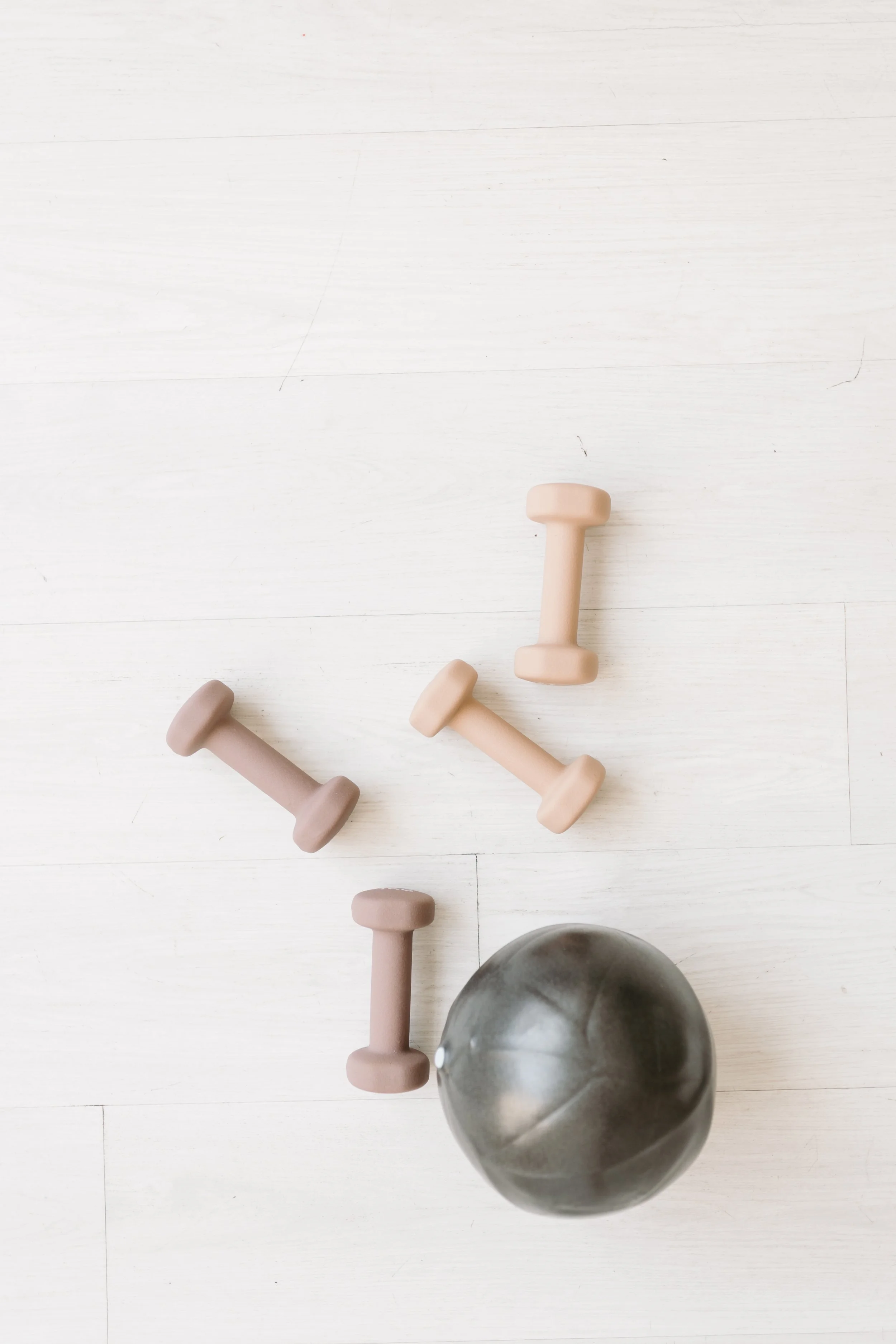 Photograph of workout equipment used during the group reformer pilates classes at Worth It: A Reformer Pilates Studio located in Keller Texas, near Dallas, Texas and Fort Worth, Texas.

