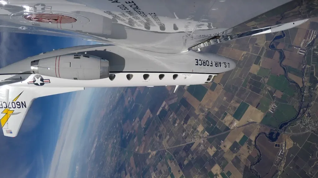 16UPRT_cliffbar_wing_inverted1-1.webp