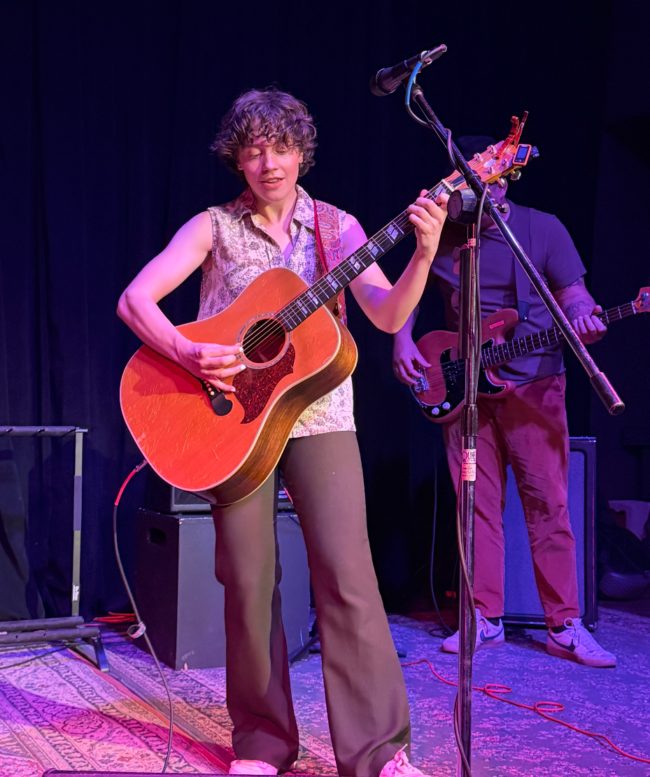 amelia-day-may-rolling-bay-music-club-2.png