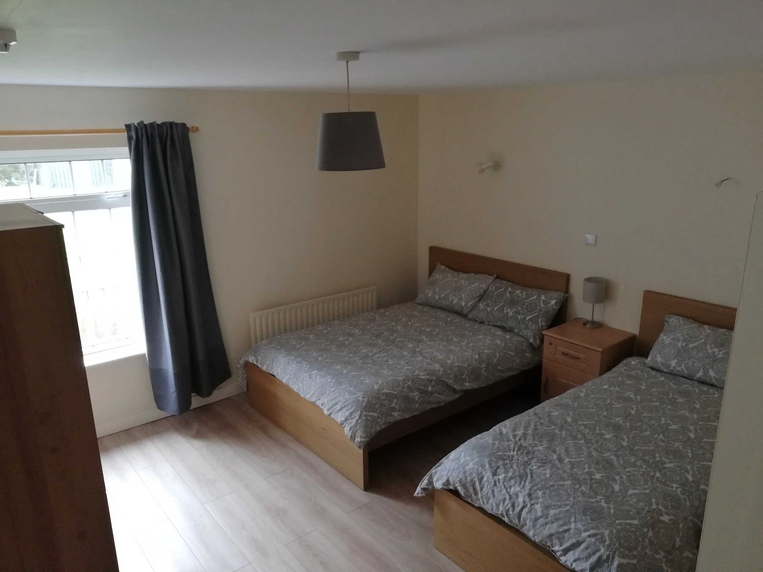 Twin bedroom, Odies Lodge, Kilbeg Pier, Lough Corrib, Galway