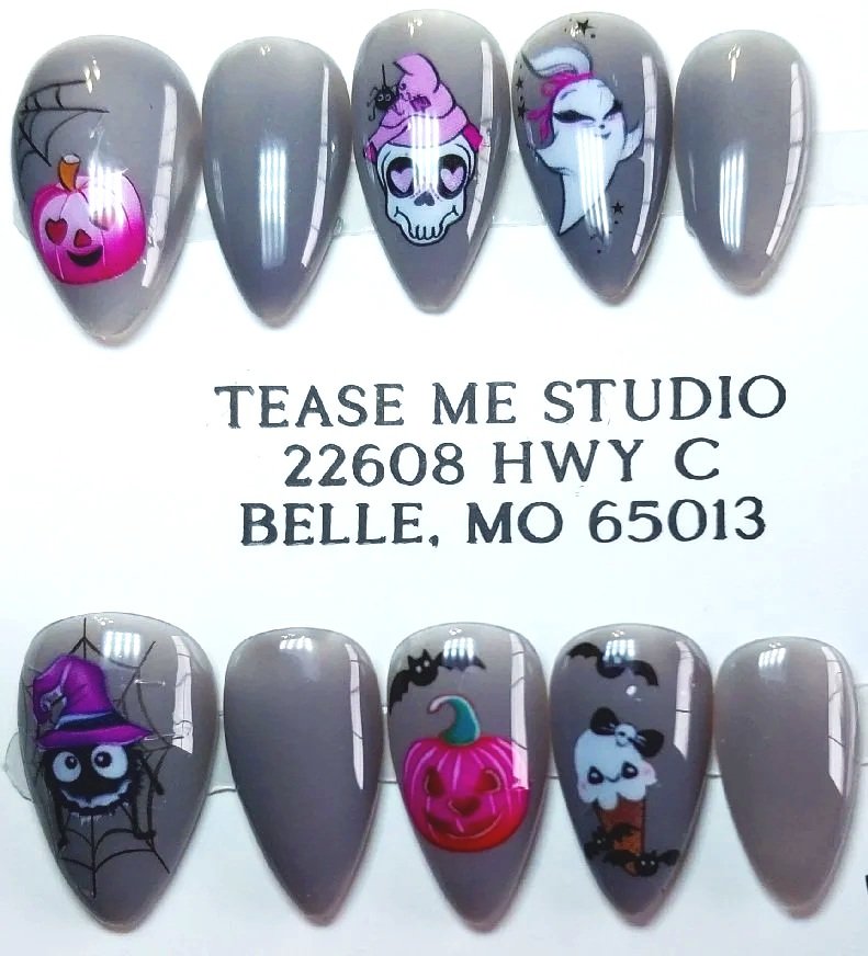 TMS-2260  Grey Halloween Nail