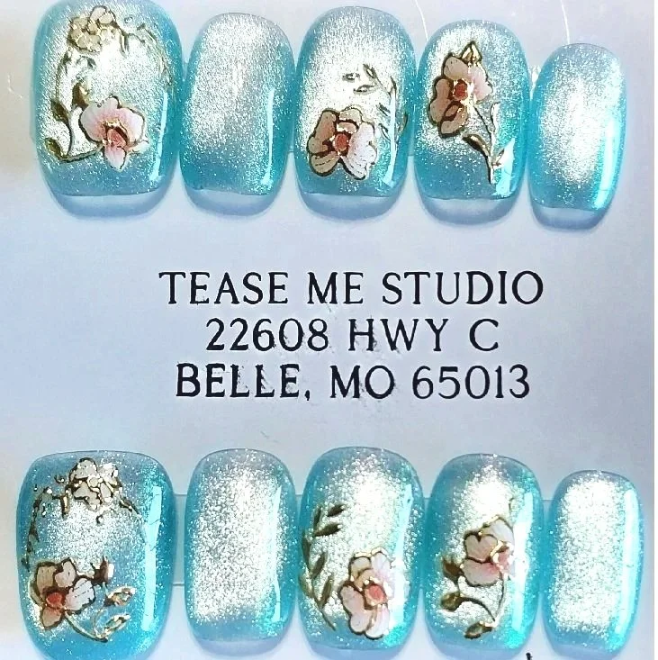 TMS-2162  Floral Blue Cat Eye Nail Set