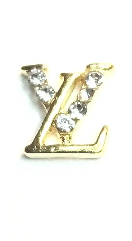 D-117 Louis VUITTON Charm