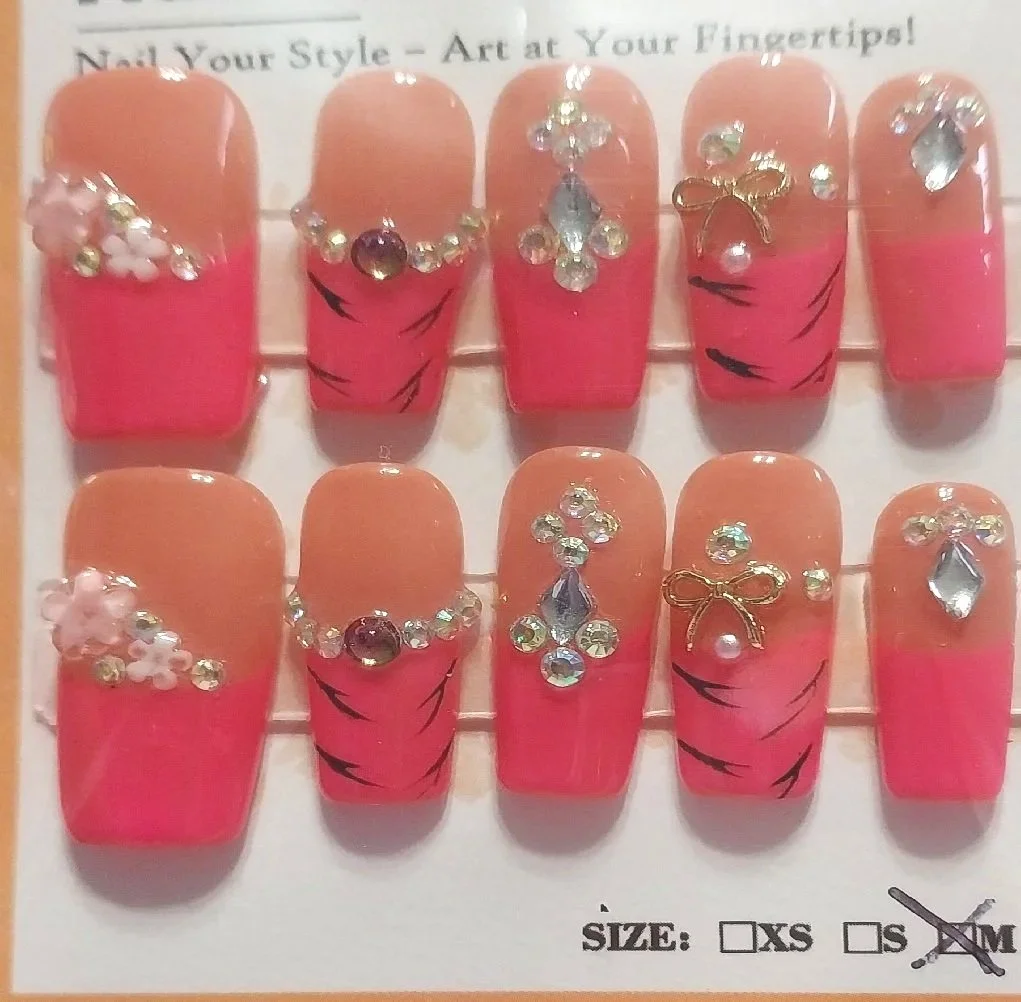 N-00012  Pink Tiger Nails