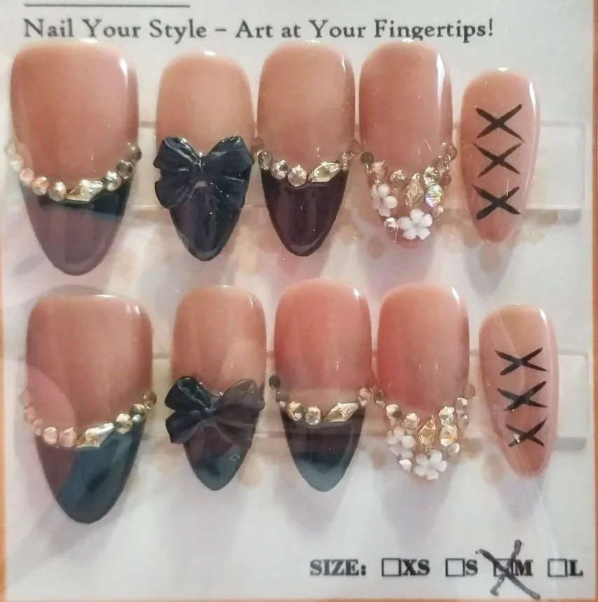 N-0001  Black Bow