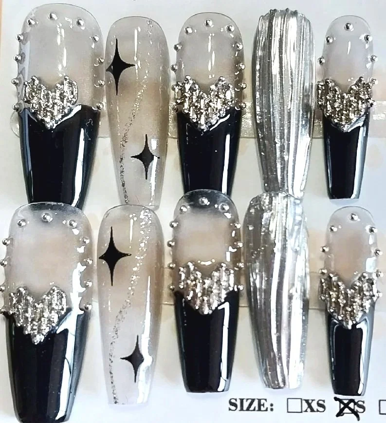 TMS-2189  Goth Nails
