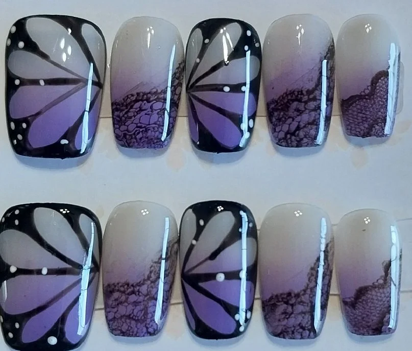 CC-759  Butterfly Nail Set