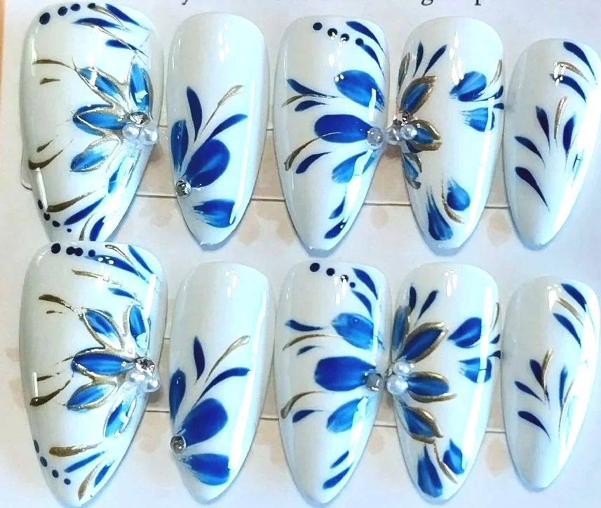 CC-724  Fine China Nail Set